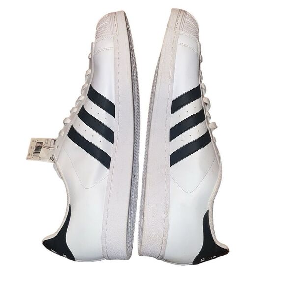 Adidas Originals Superstar Foundation in White and Black Size 19 - Picture 2 of 5